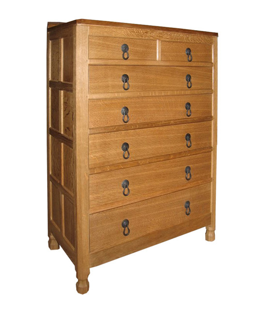 BE090 Solid Oak Chest of Seven Drawers 3