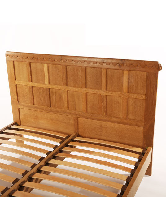 BE010 Solid Oak Panelled Bedstead 5