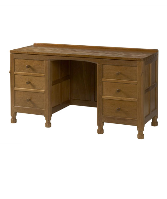 DB080 Solid Oak Kneehole Desk with Six Drawers 4
