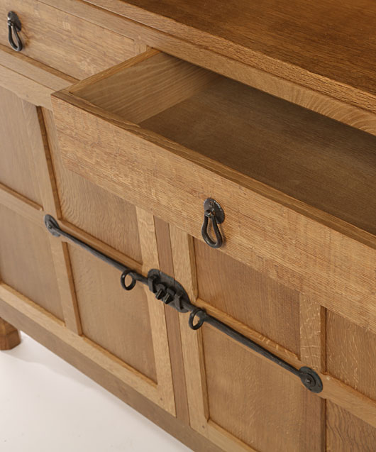 SD040 Solid Oak Display Dresser 4