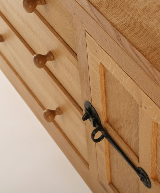 SD010 Solid Oak Sideboard 6