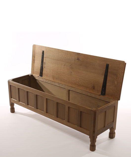 BE070 Solid Oak Blanket Chest 4